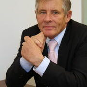 Dr Gregory Taylor