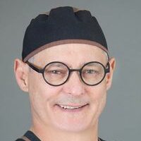 Dr Tristan de Chalain